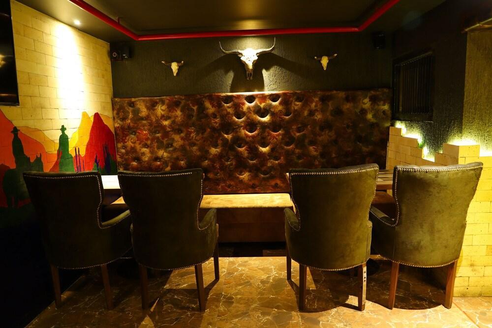 Hotel Alka Residency Thane Eksteriør billede